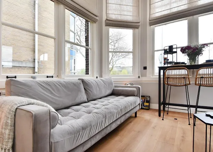 Boutique Havenkantoor Гаага