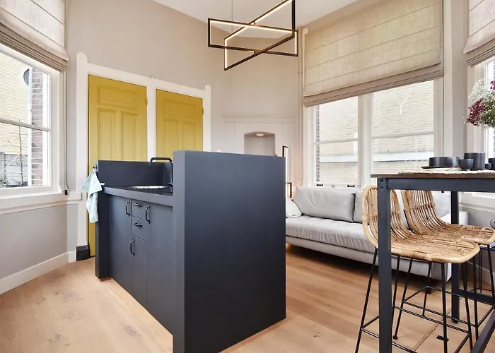 Boutique Havenkantoor מלון 5*